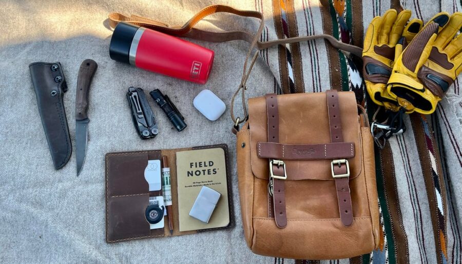 Replaced my EDC satchel with a tank bag