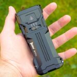 Wuben X1 Pro – high-power flashlight with active cooling that fits into your pocket