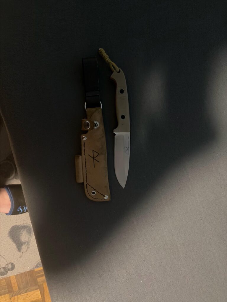 Does anybody know what kind of knife I bought for 50 bucks?