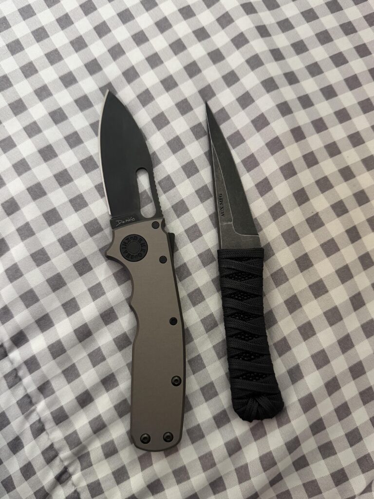 What’s ur EDC looking like🤩