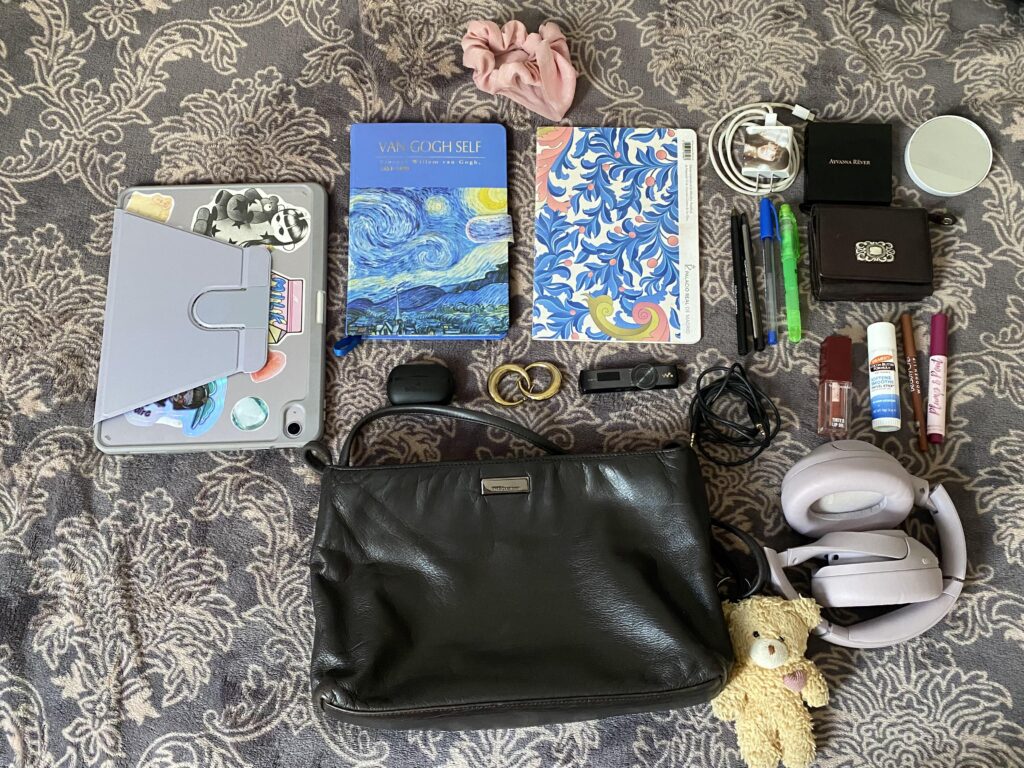 my everyday bag🤓