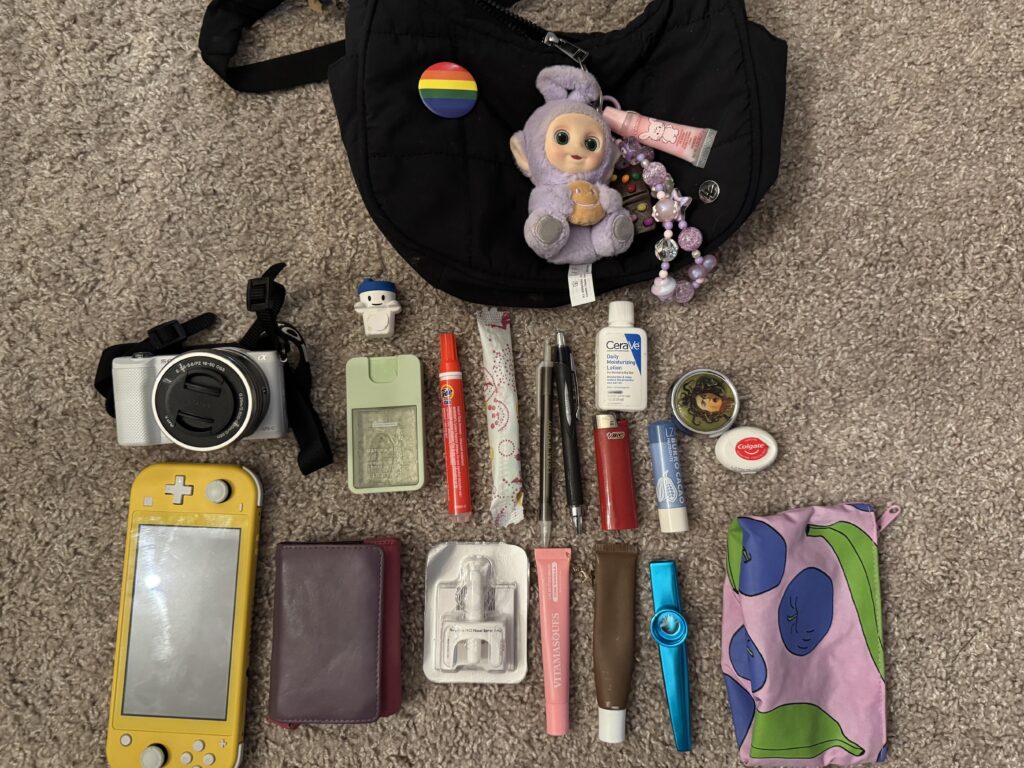 it weighs 900lbs but is essentials only