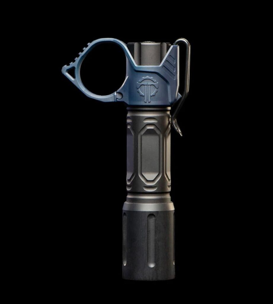 Finding the best flashlight for this clip