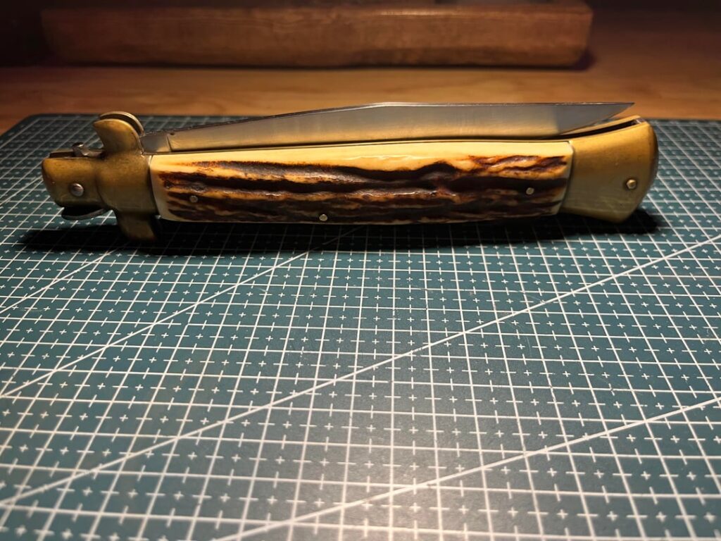 Kissing Crane Stiletto