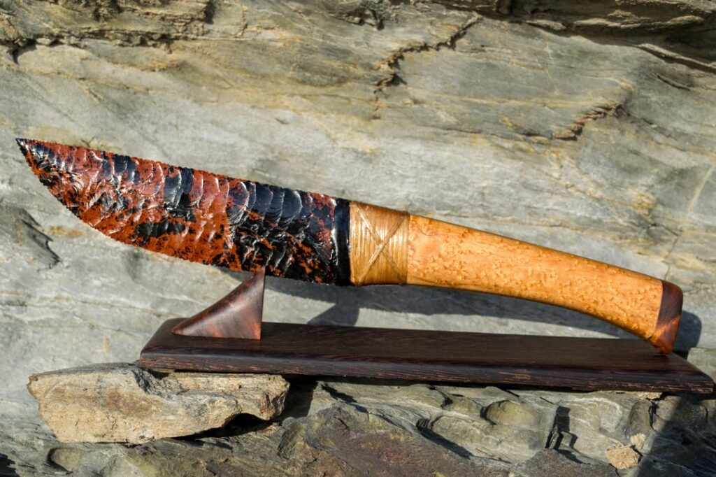 Mahogany Obsidian Blade