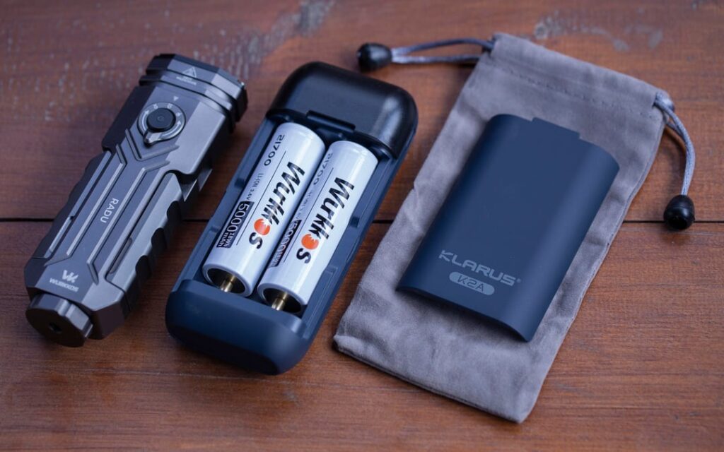 I got this Klarus K2A to keep my unused cells healthy and also give them a purpose.