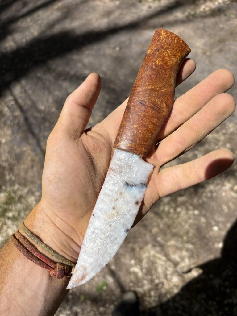 Stone knife I made with snake river agate and ironwood.