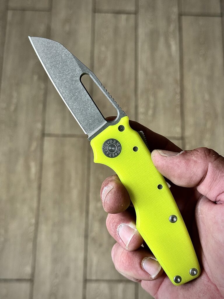 NKD Demko AD22