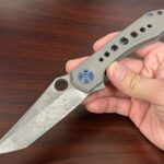 Feelin fancy for thumb hole Thursday! What’s in your guys’ pockets today?