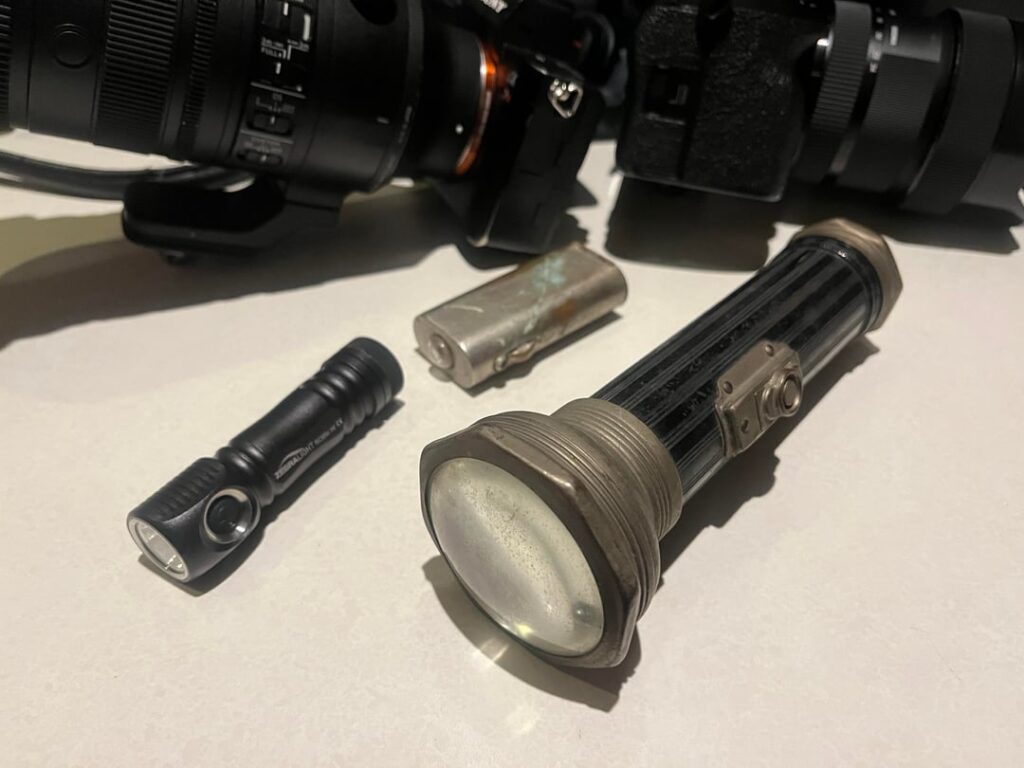 Just got these from a friend for 20 bucks. Any info?