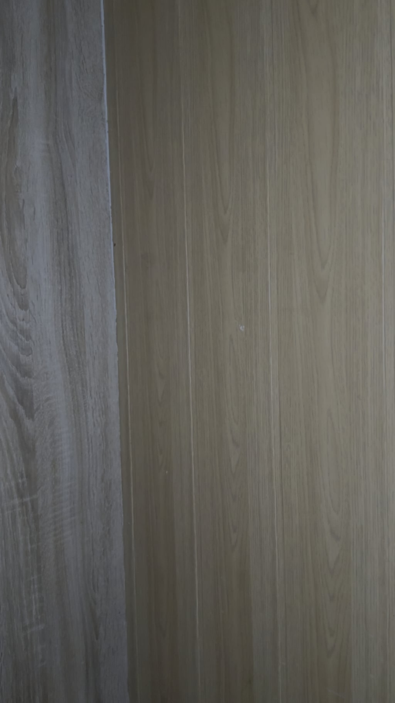 Flashlight flickers briefly, then becomes completely unresponsive