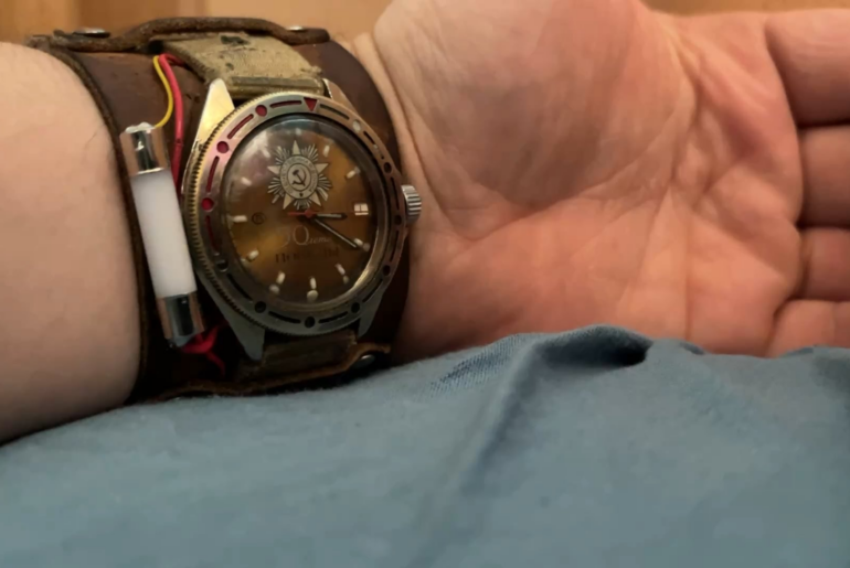 Ever wanted a light on your old mechanical watch?I did so this is my metro 2034 inspired Frankenstein