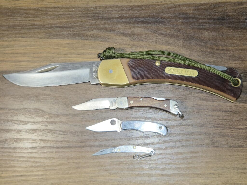 My newest knife is also my smallest!