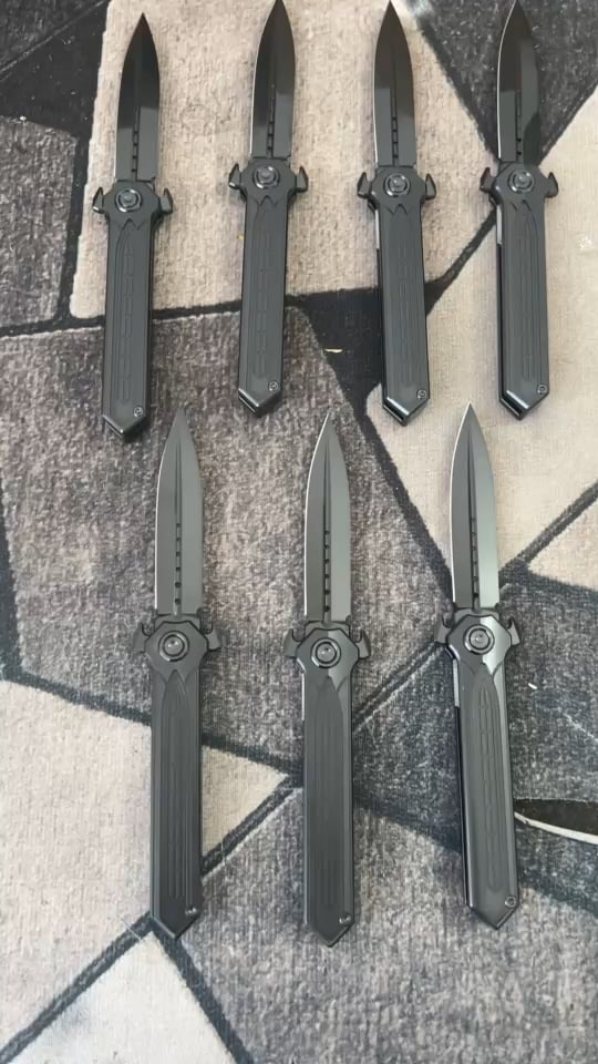 Handsome and charming little sword