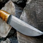 I made this knife a long time ago. And now I'm showing it to you.