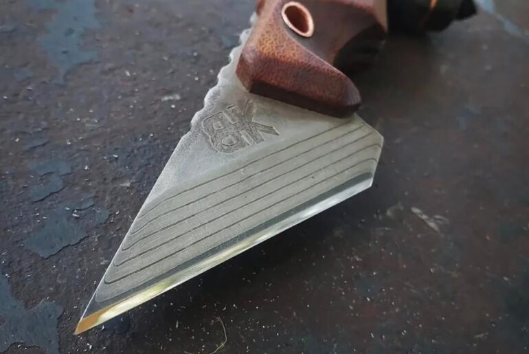 BHK : Shrapnel Kiridashi