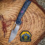 Great #carbonfiberfriday with the ferramonsterknives_usa Ferrox 💜