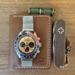 Keeping things light these days. Love the SAK. Scissors are a must anymore.