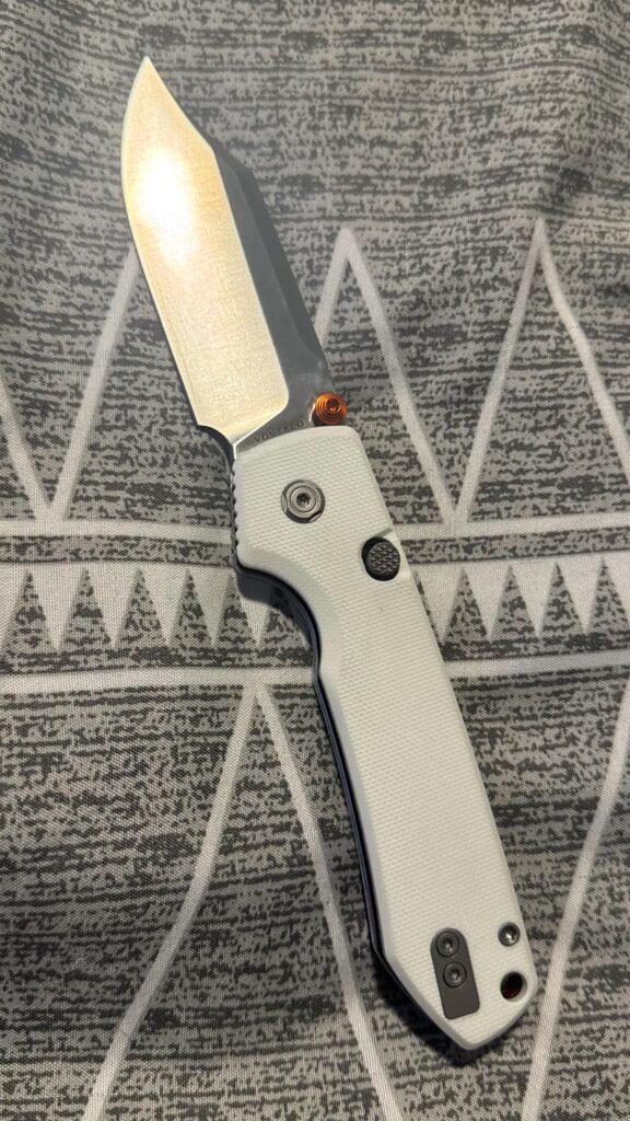 Went to a new knife shop to “look around”