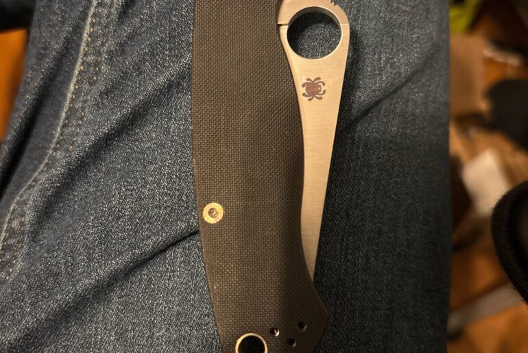 My Lightly Customized Spyderco Paramilitary 2 Left Hand Variant