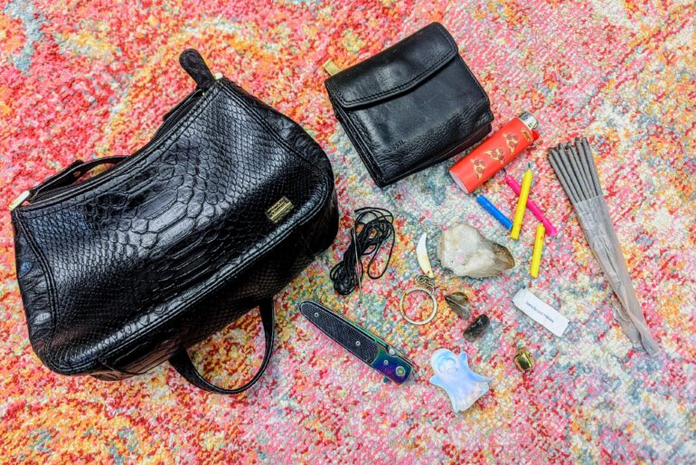 My bag is a little unhinged. What does this say about me? 😬🫣