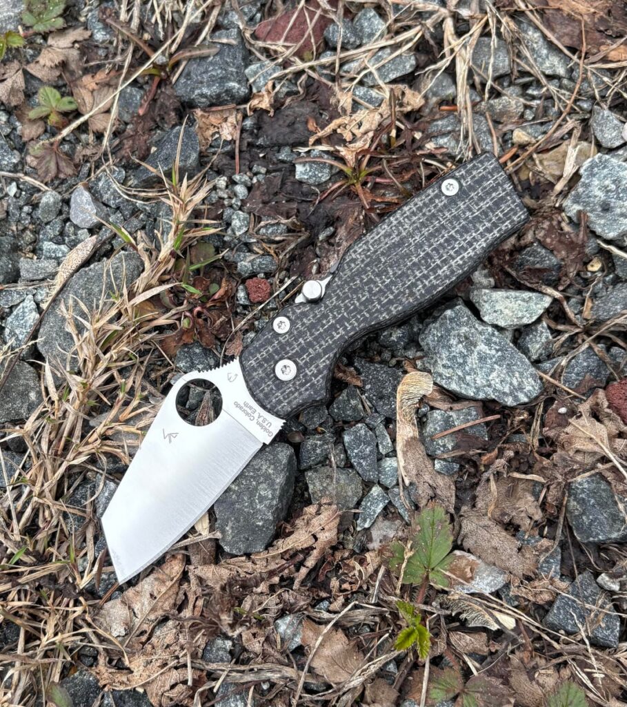 Chopped, button operated Spyderco PM2