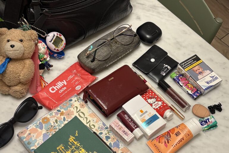 my every day bag ✨ what does it say about me?