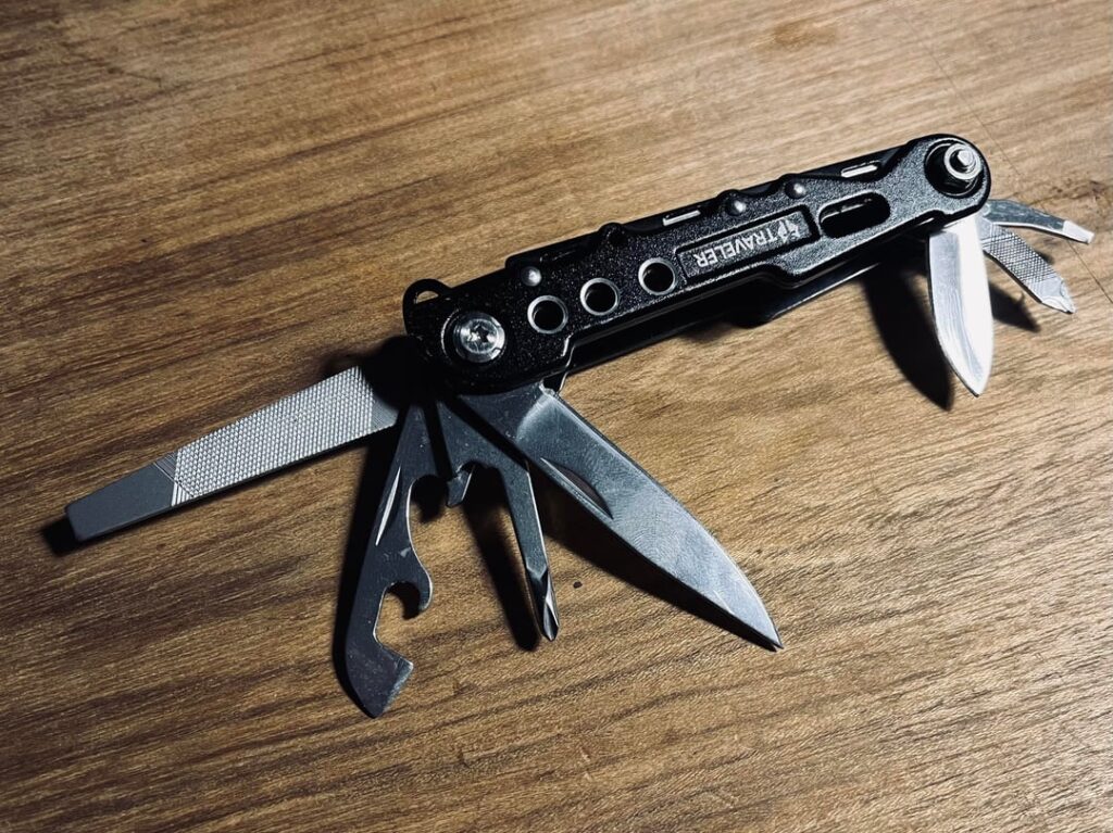Custom backup multitool out of two multitools I had no use for
