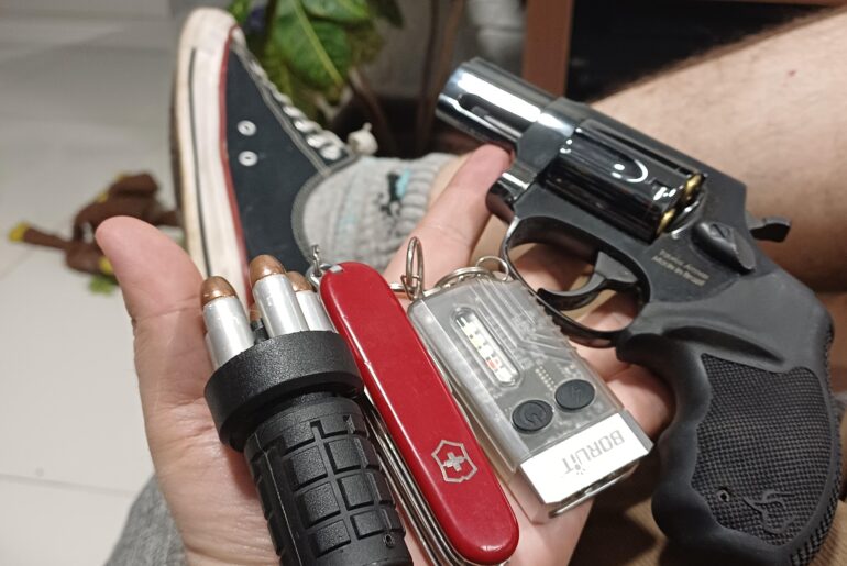 edc to go to the movies