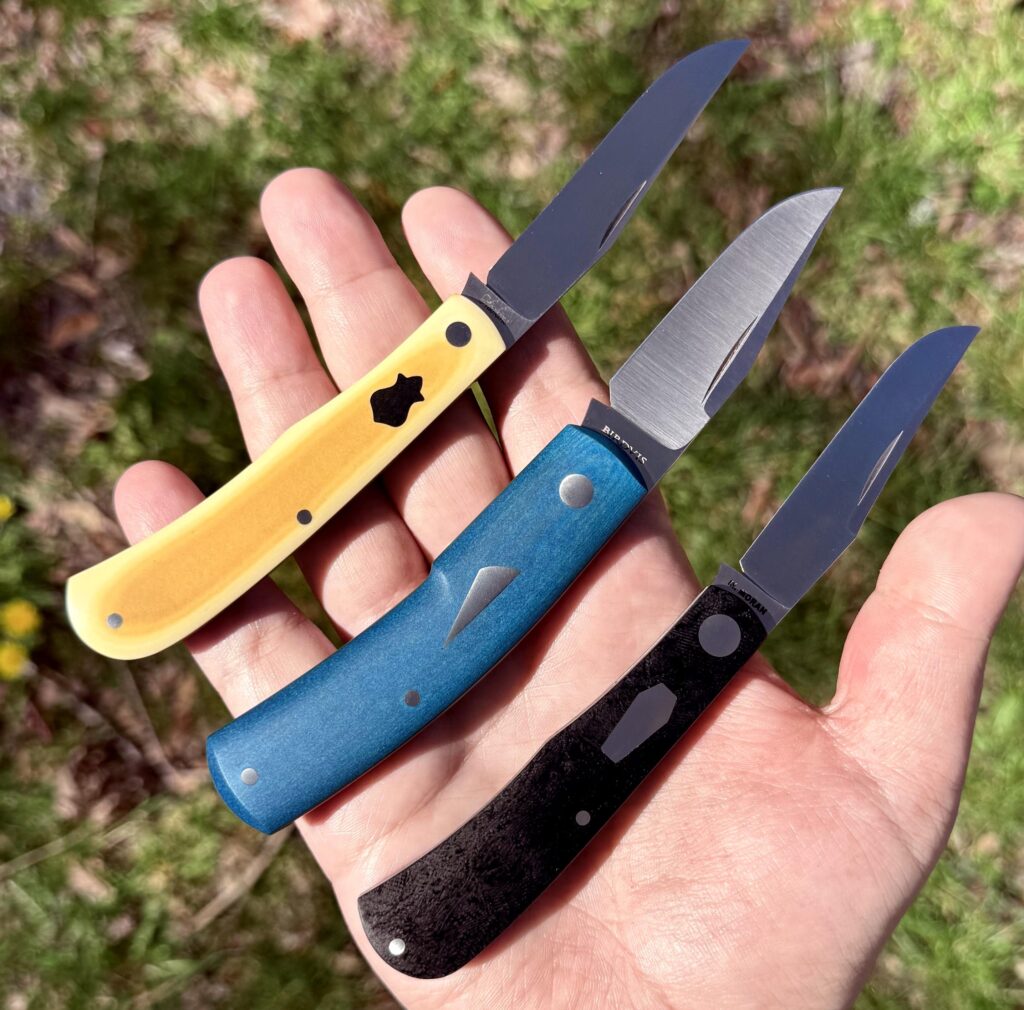 Which one tickles your fancy, the odd man out or the one of the twins?