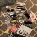 What can you tell about me with what’s in my bag :)