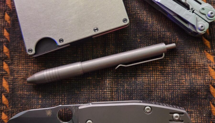 Pint sized pocket dump