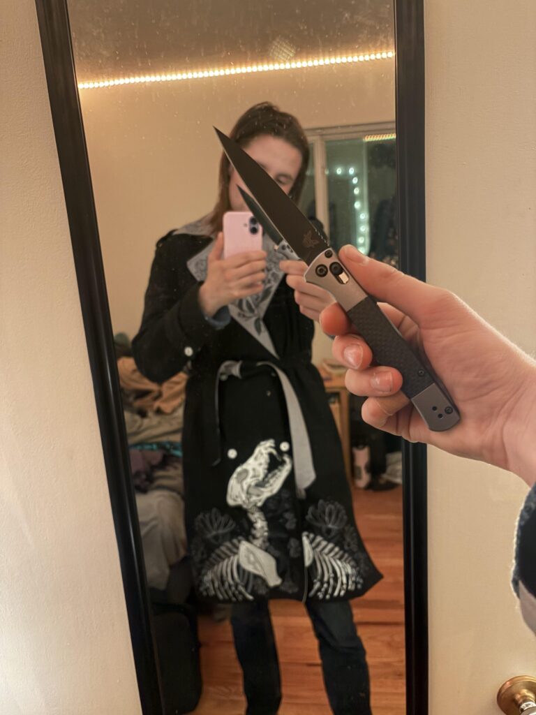 Anyone else ever try and match their knife to their outfit lol?
