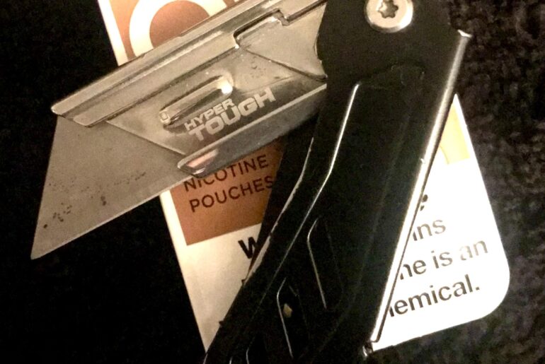 Perfect size too bad they’re disc. Would anyone like to recommend another good razor holder?