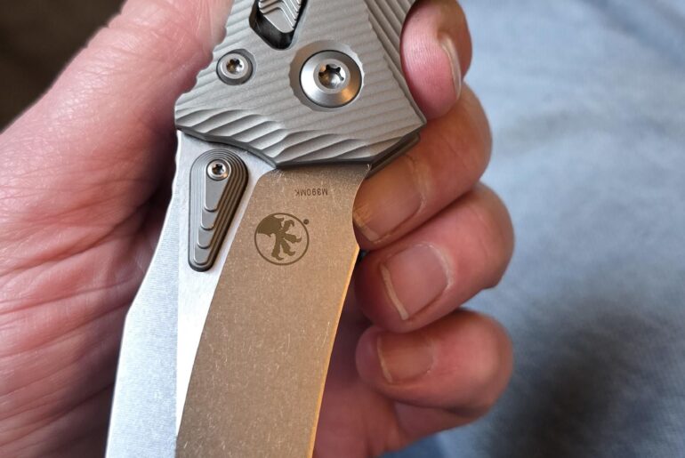 Microtech Amphibian