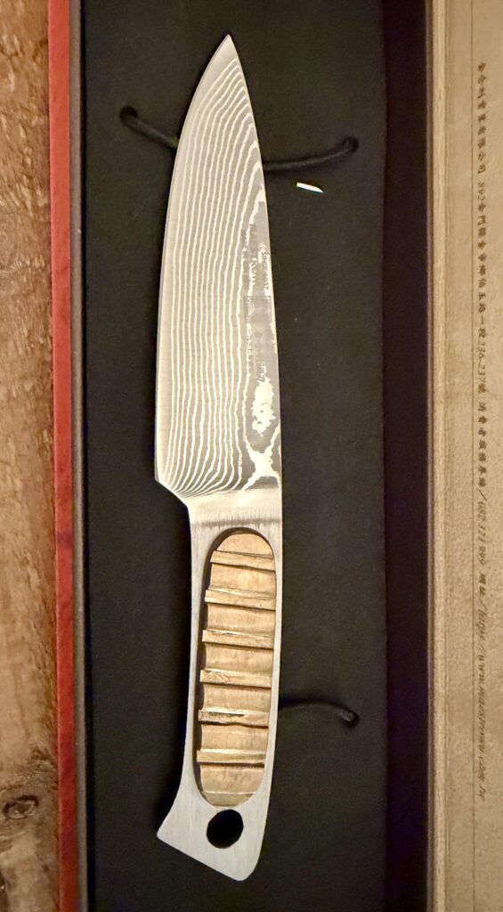 Maestro Wu Damascus Steel Drop Point Fixed Blade Knife with Copper Rifling Ring Inlay