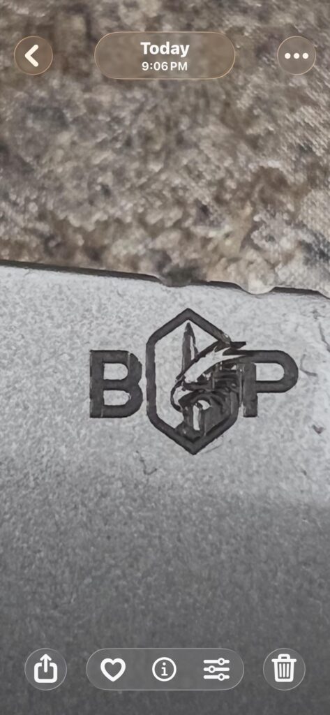 Somewhat new to the world of knives and would like to know what company this logo belongs to ! Thanks in advance !