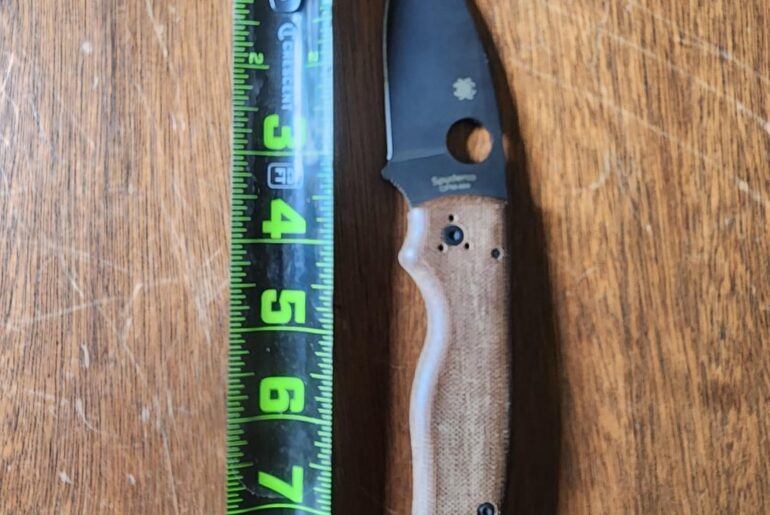 Spyderco knife ID