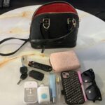 What does my everyday office bag say?