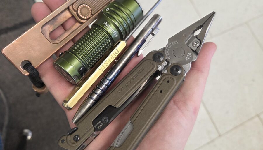 Drove a hr to pick up the leatherman arc on the weekend my gf got it for me :)