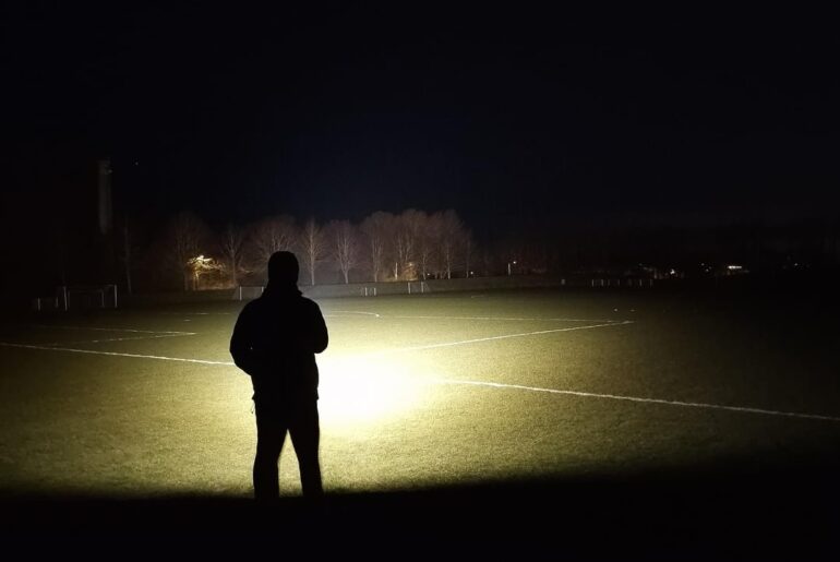 Fireflies E12 Eclipse (FFL351A 3700K) - Stock vs. DC-Fix Beam Performance