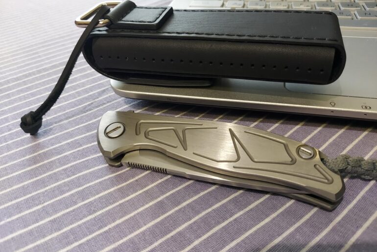 Green Thorn F95 and selfmade leather case