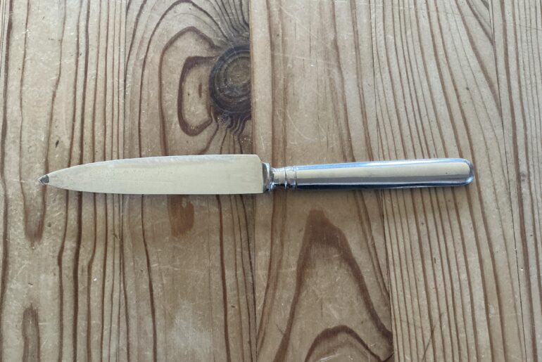 How do i make this knife super sharp?