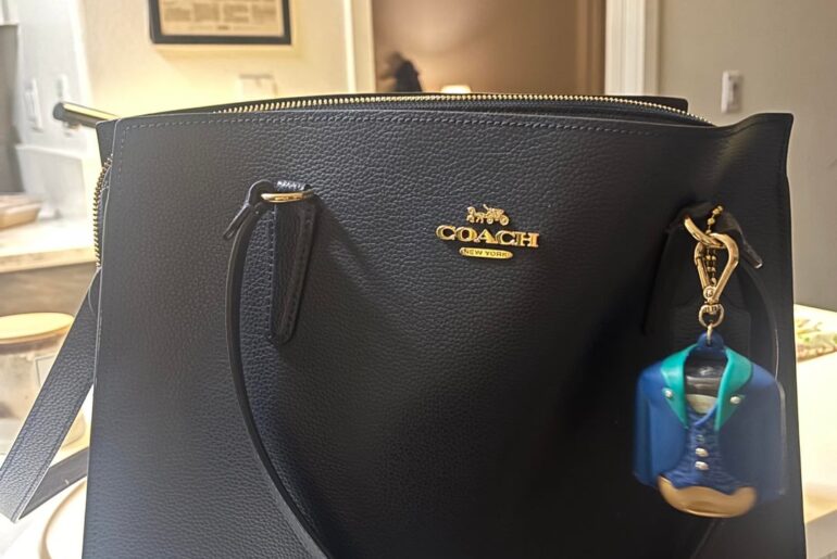 What’s your impression of me? Who am I based on my bag?