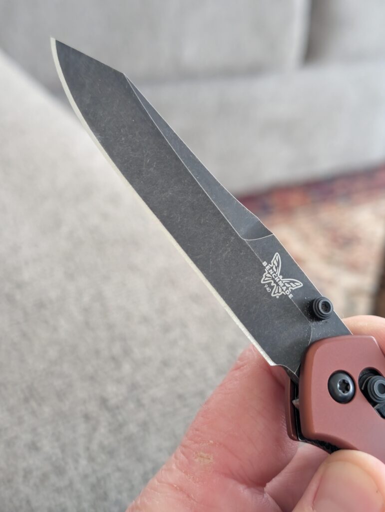 Benchmades "sharp for life"