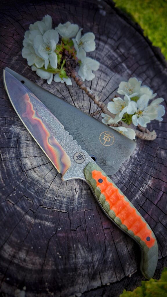 MANIC - N690 - post heat treatment colors - kydex - thoughts 💭