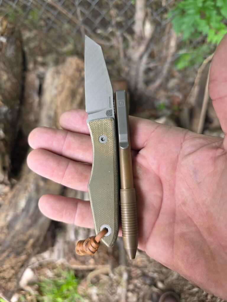 Fixed blade Friday: MITUSA