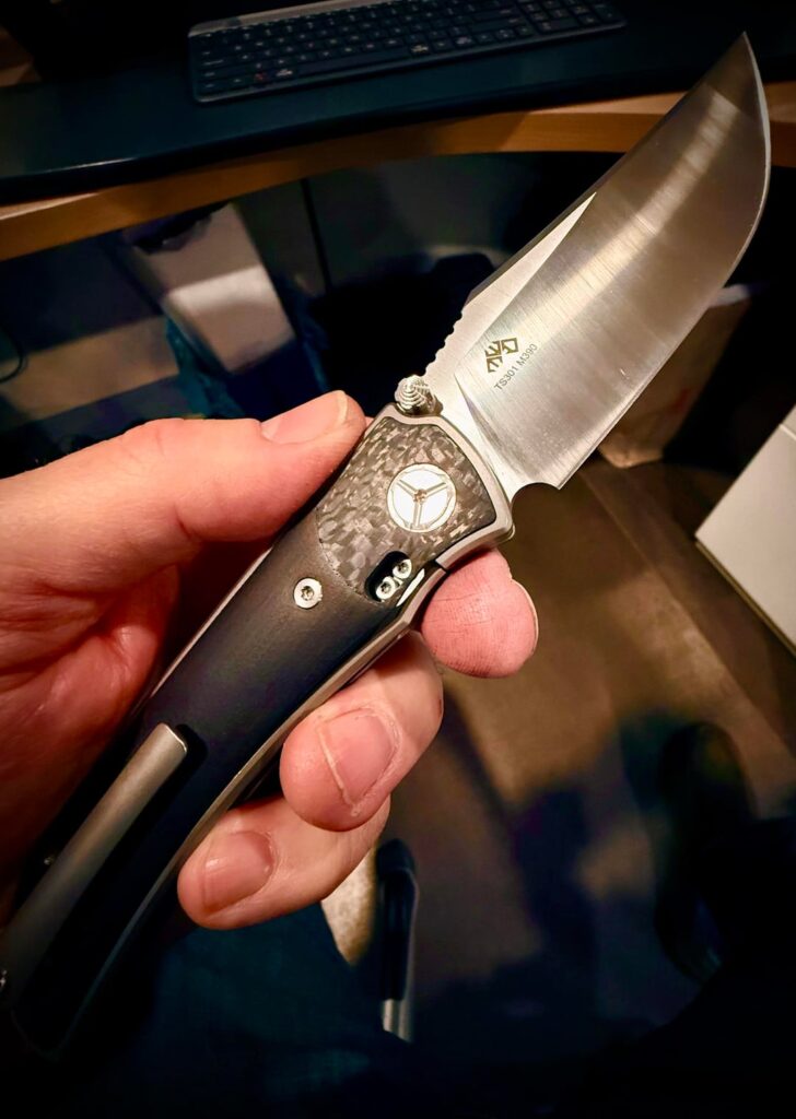 👀 Friday Carries ✅ 👀