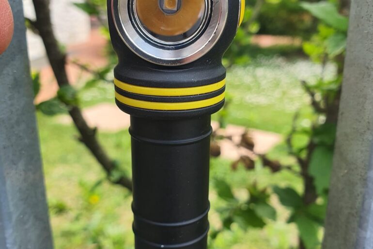 Armytek elf c2 body ..... with convoy optics, nichia 519a, smooth reflector, glass and gaskets.