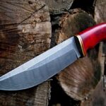 I made this knife a long time ago. And now I'm showing it to you.